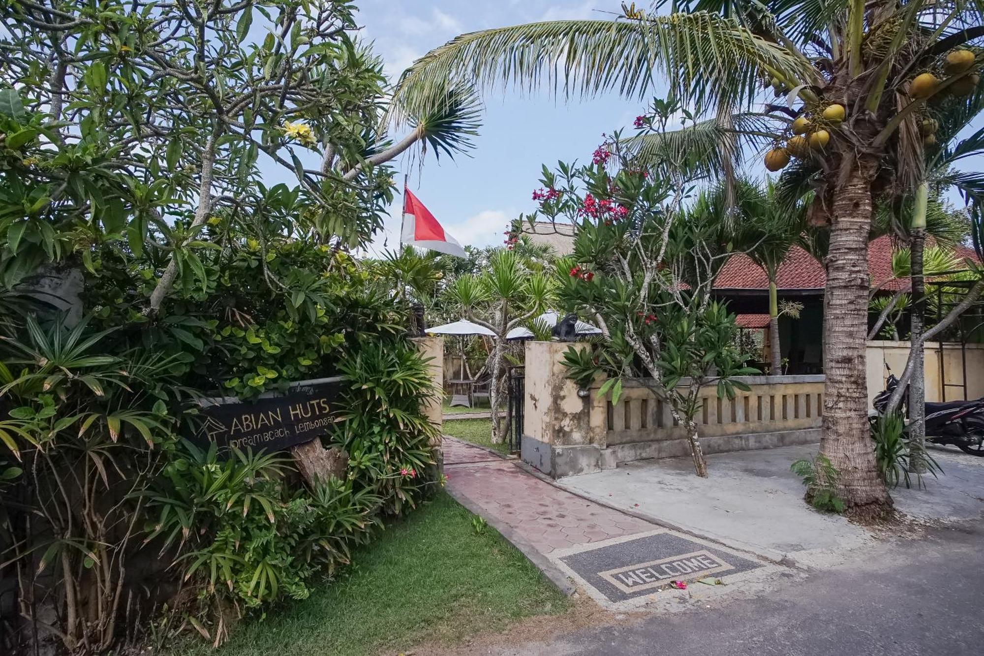 Abian Huts Dream Beach Lembongan Екстер'єр фото