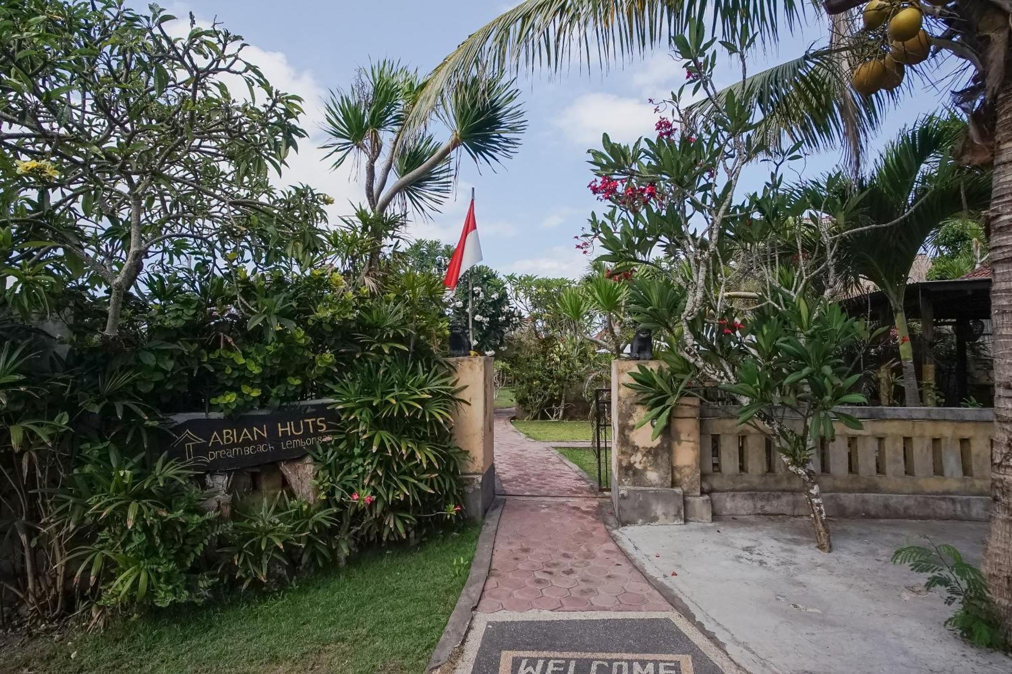 Abian Huts Dream Beach Lembongan Екстер'єр фото