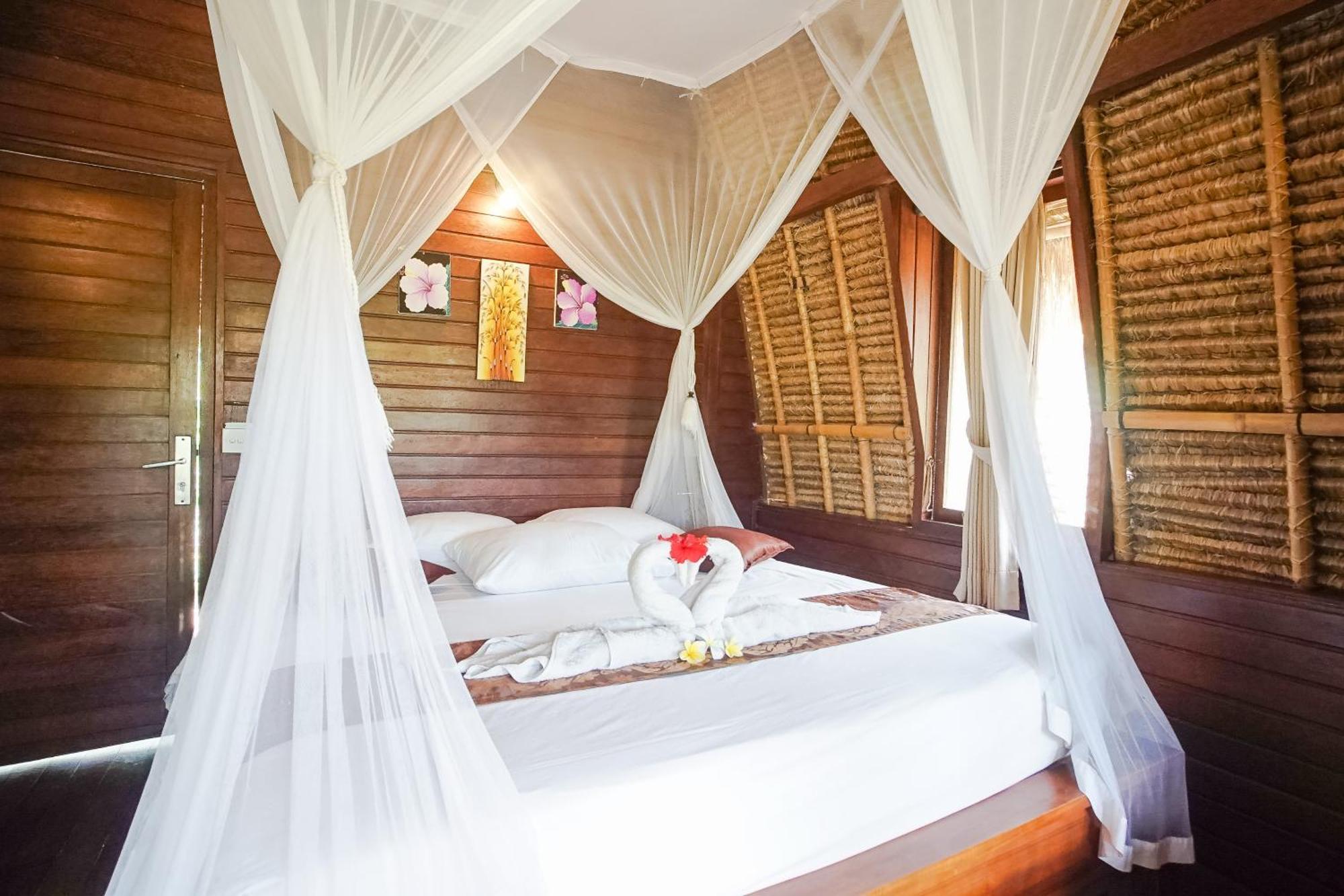 Abian Huts Dream Beach Lembongan Екстер'єр фото