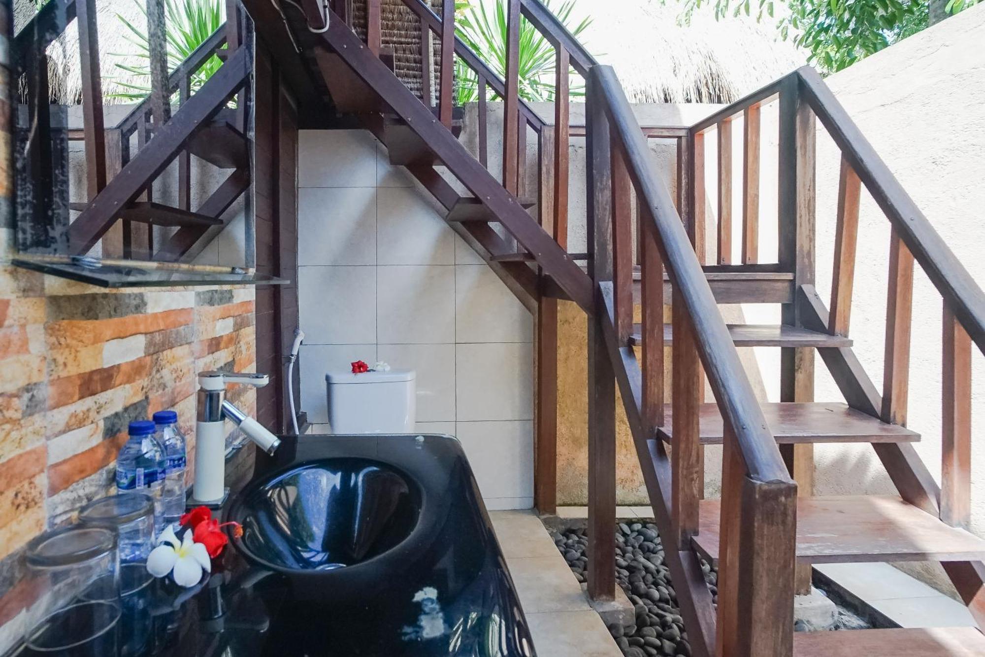 Abian Huts Dream Beach Lembongan Екстер'єр фото