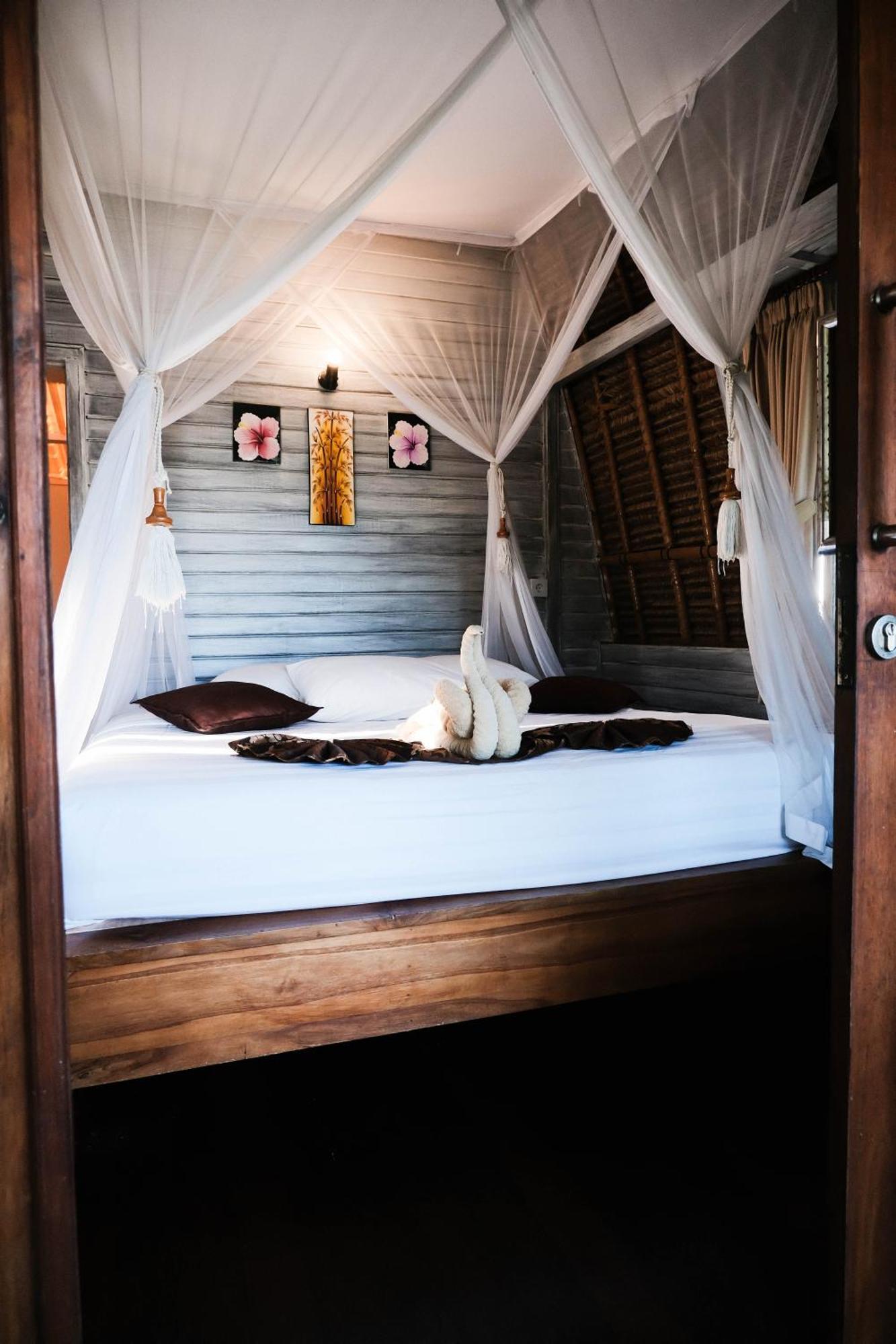Abian Huts Dream Beach Lembongan Екстер'єр фото
