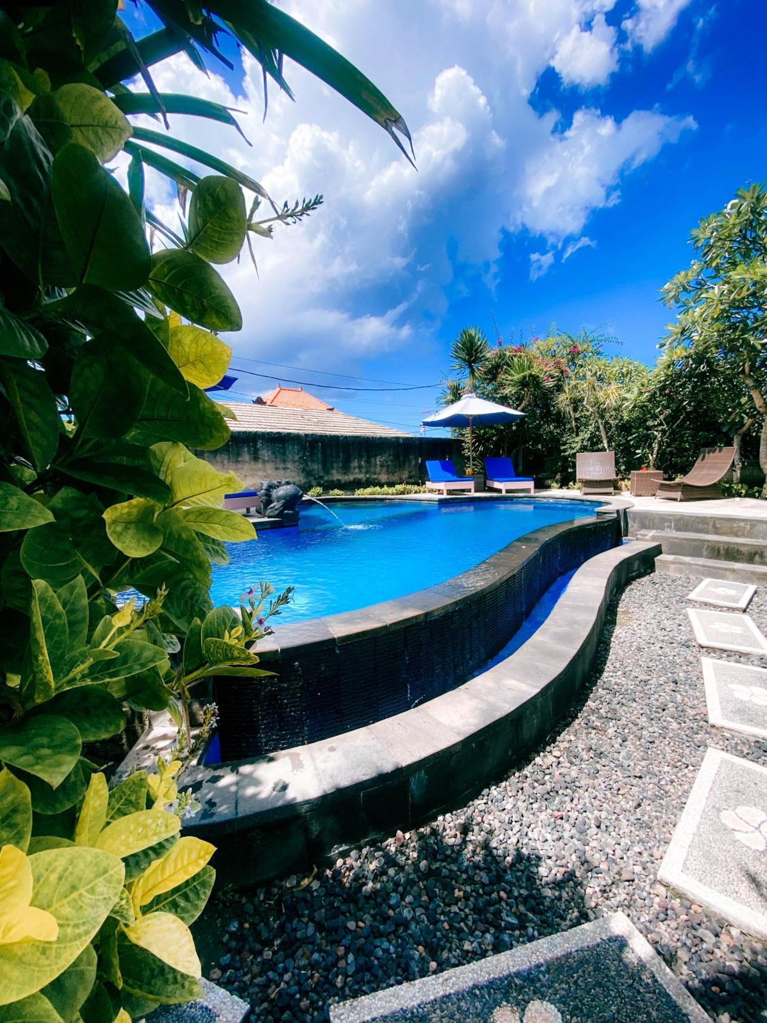 Abian Huts Dream Beach Lembongan Екстер'єр фото