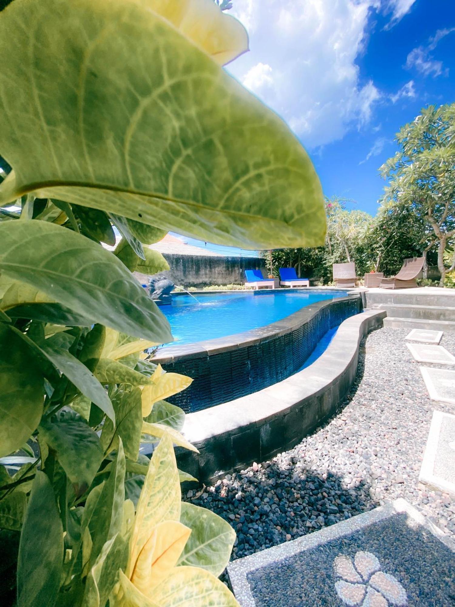 Abian Huts Dream Beach Lembongan Екстер'єр фото