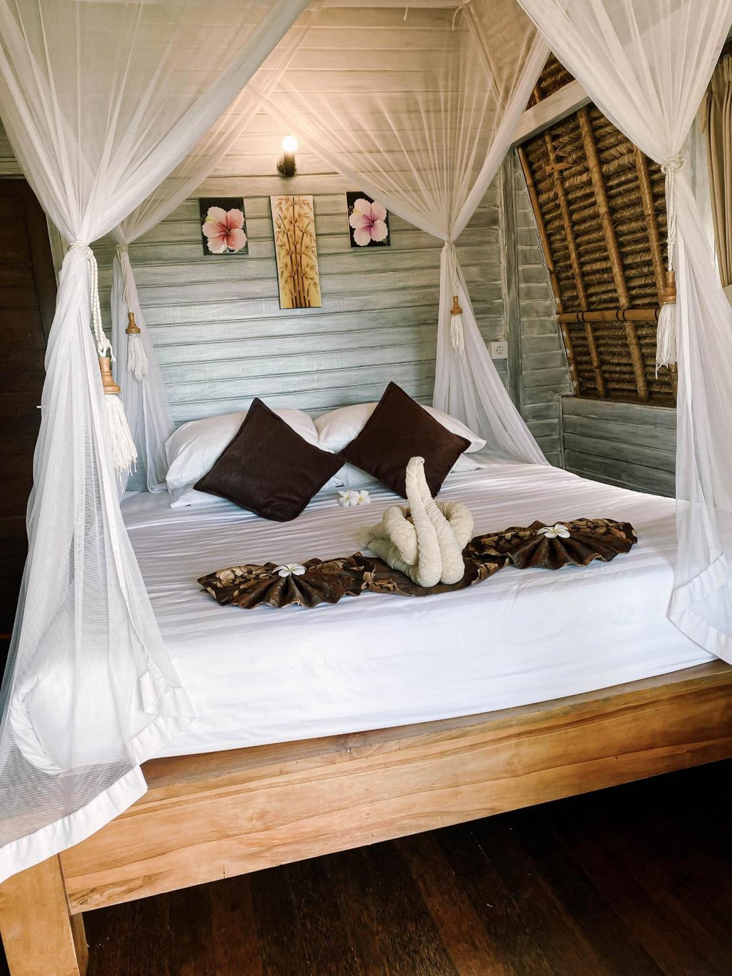 Abian Huts Dream Beach Lembongan Екстер'єр фото