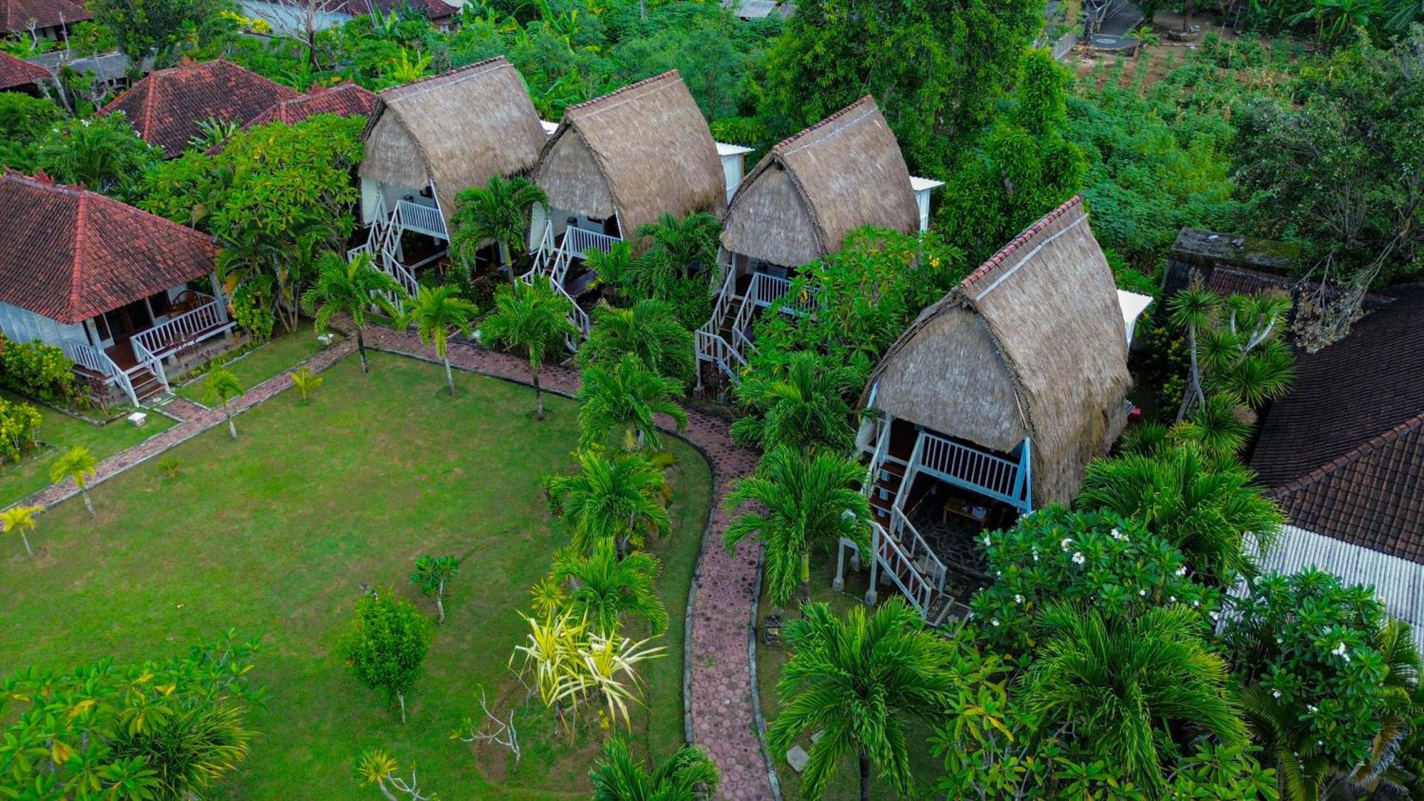 Abian Huts Dream Beach Lembongan Екстер'єр фото